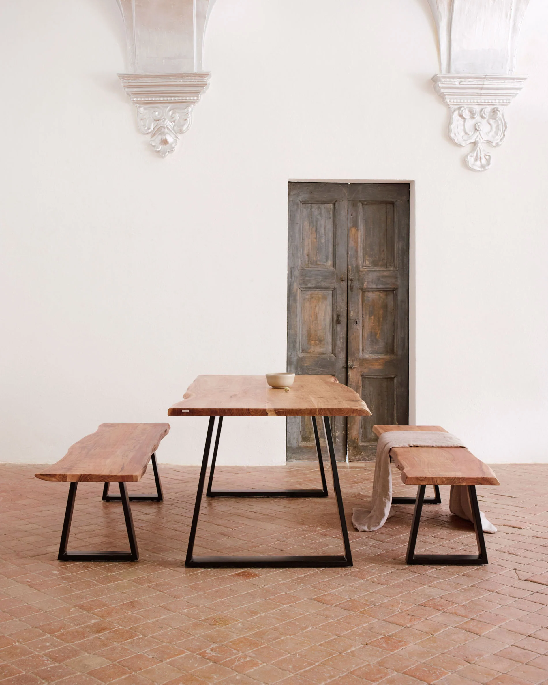 Alaia table in solid acacia wood with natural finish, 160 x 90 cm - Image 4