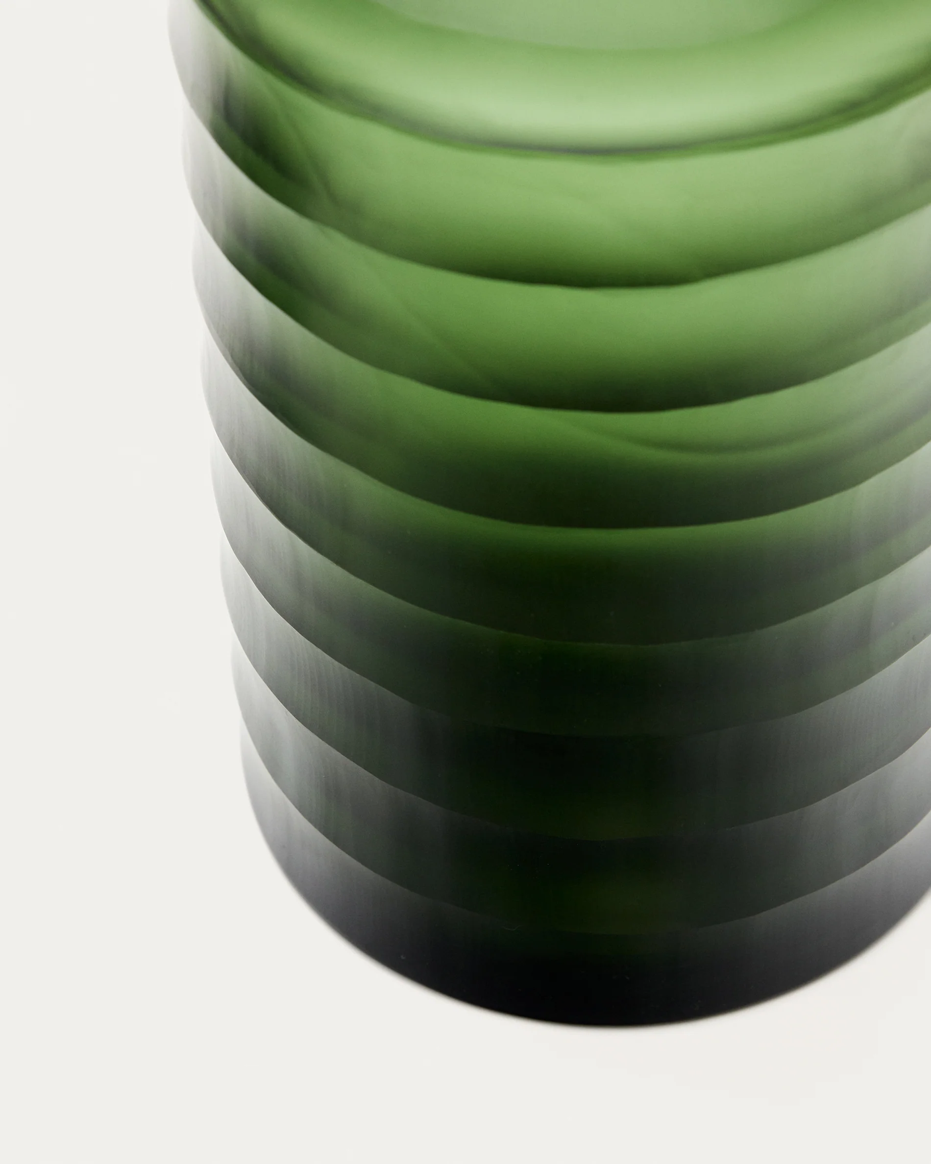 Bunce green, recycled-glass vase, 19.5 cm - Image 4