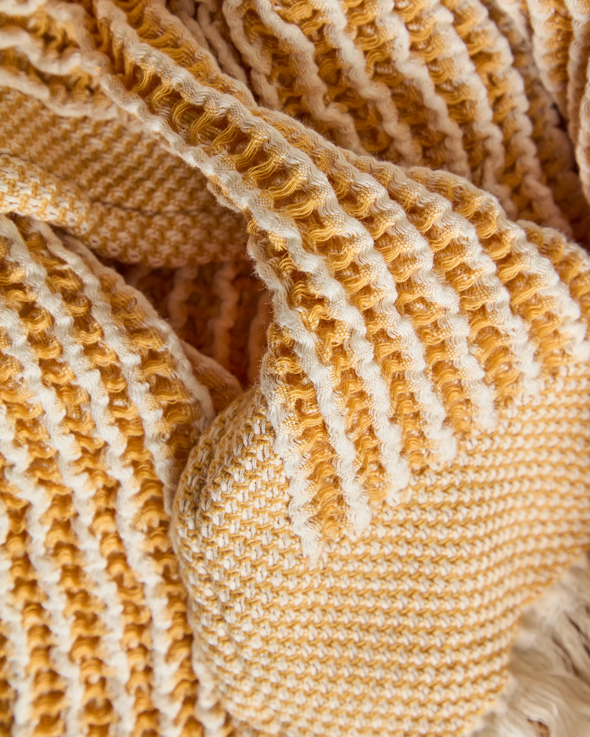 Lideba orange striped cotton blanket 100 x 170cm - Image 5