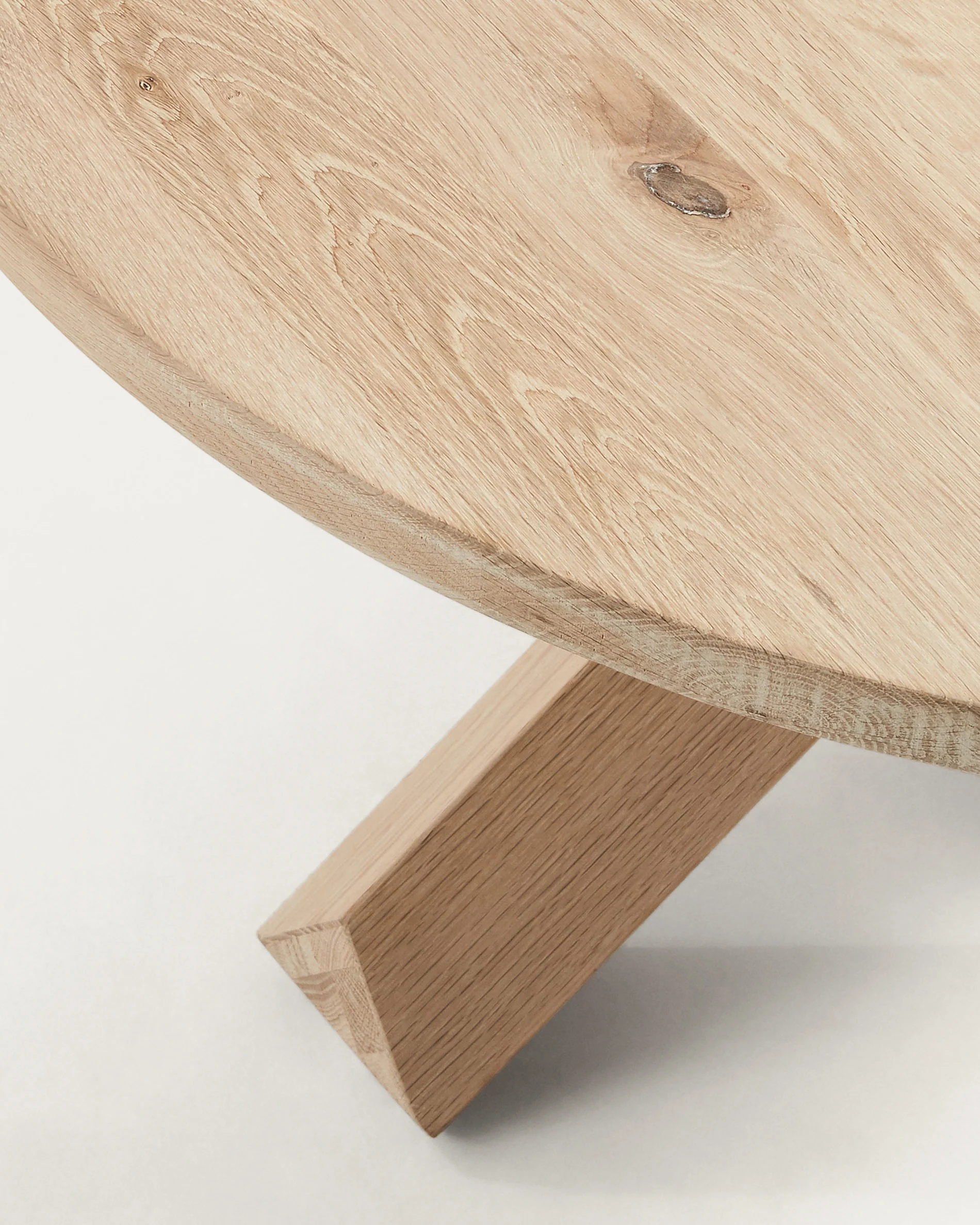 Lotus wood coffee table in solid oak wood, Ø 65 cm - Image 3