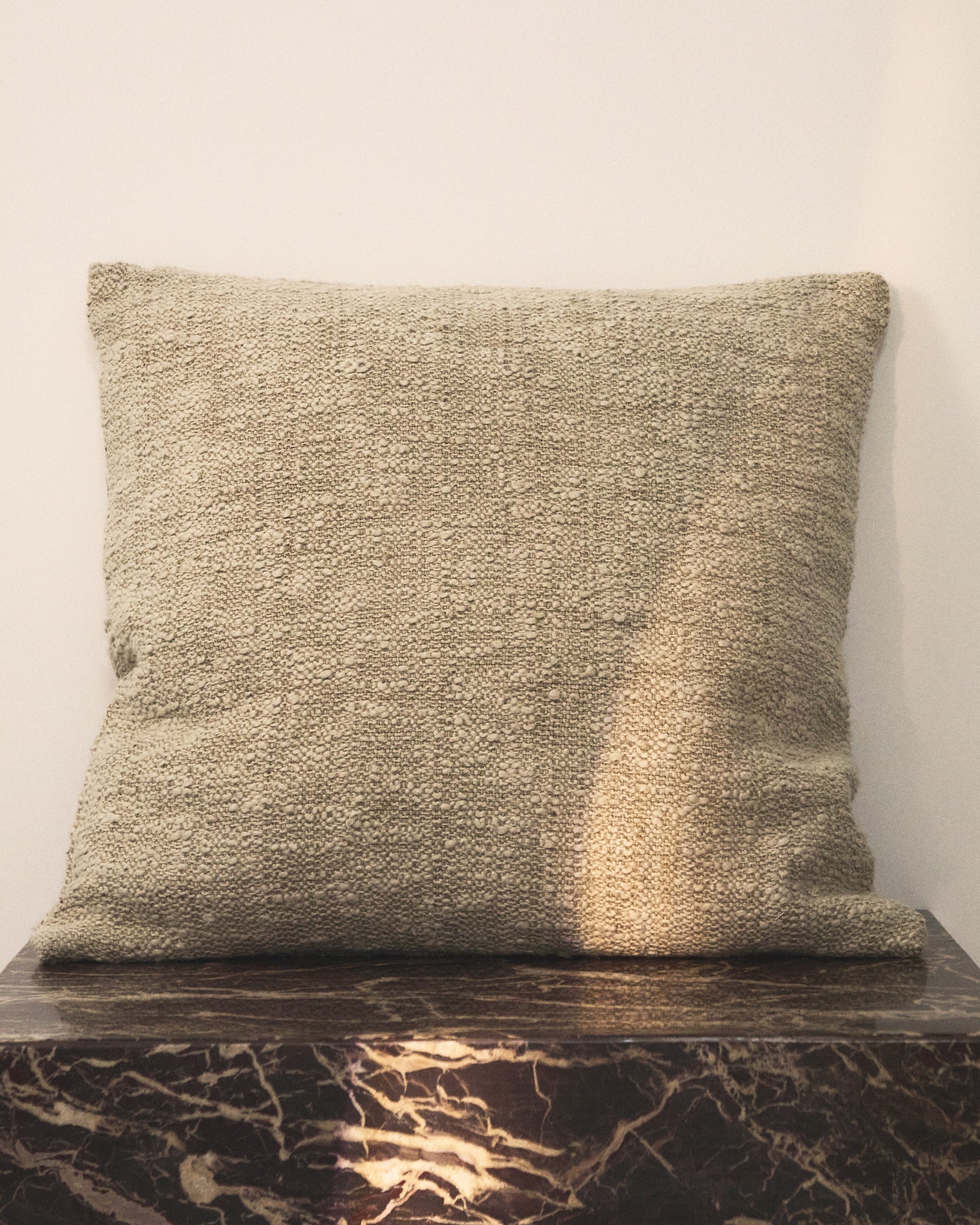 Mevia cushion cover in beige linen blend 50 x 50 cm - Image 2
