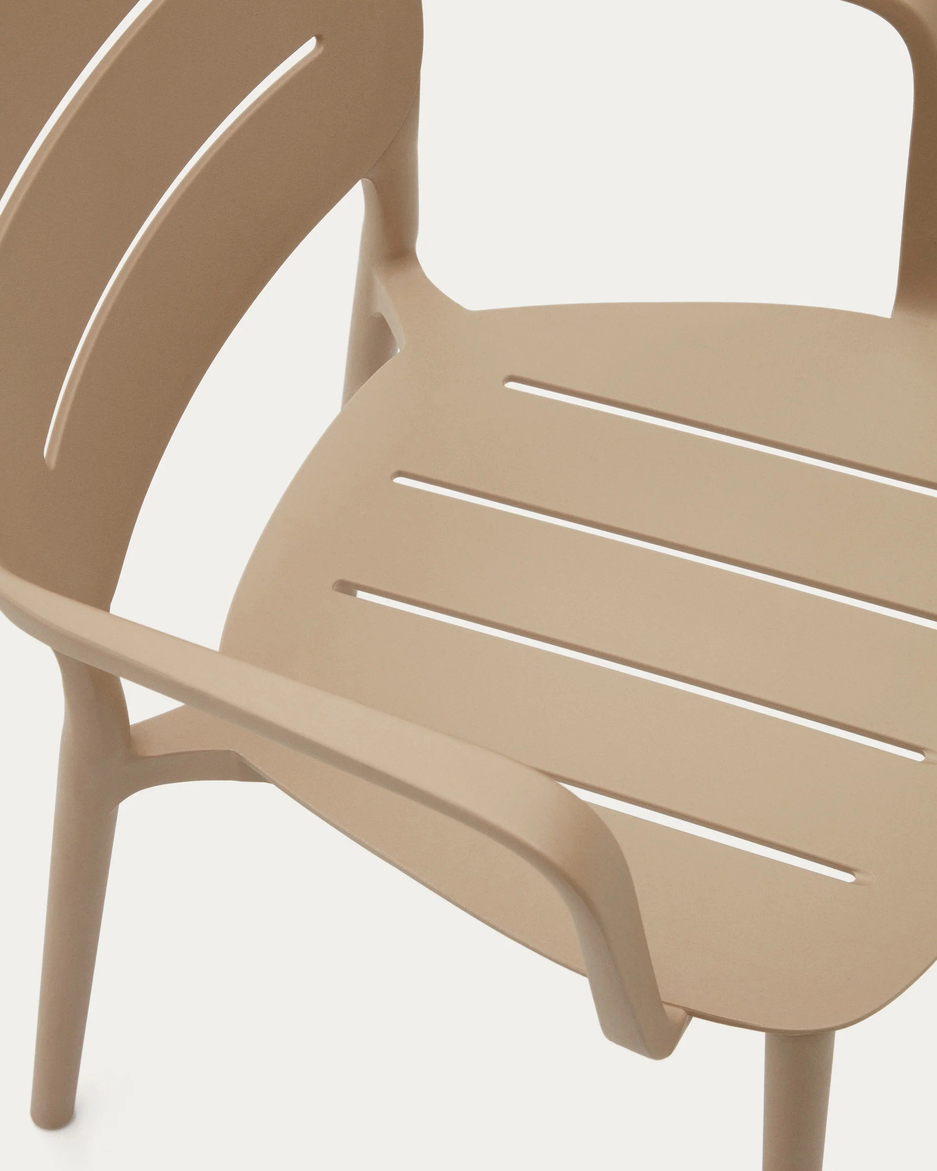 Morella stackable outdoor chair in beige - Image 4