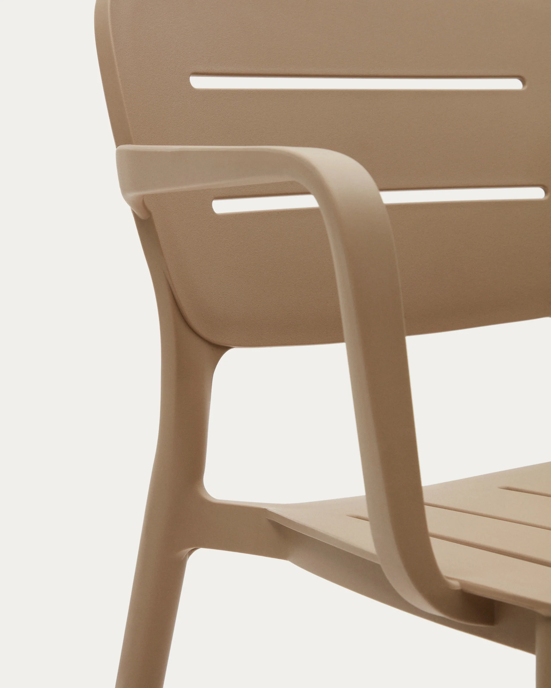 Morella stackable outdoor chair in beige - Image 6