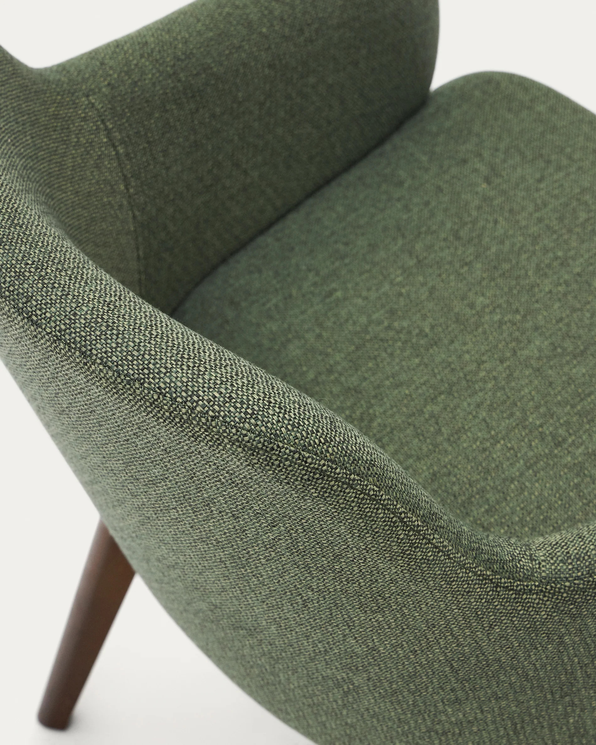 Nelida chair in green chenille and solid beech wood in a walnut finish FSC 100% - Image 5