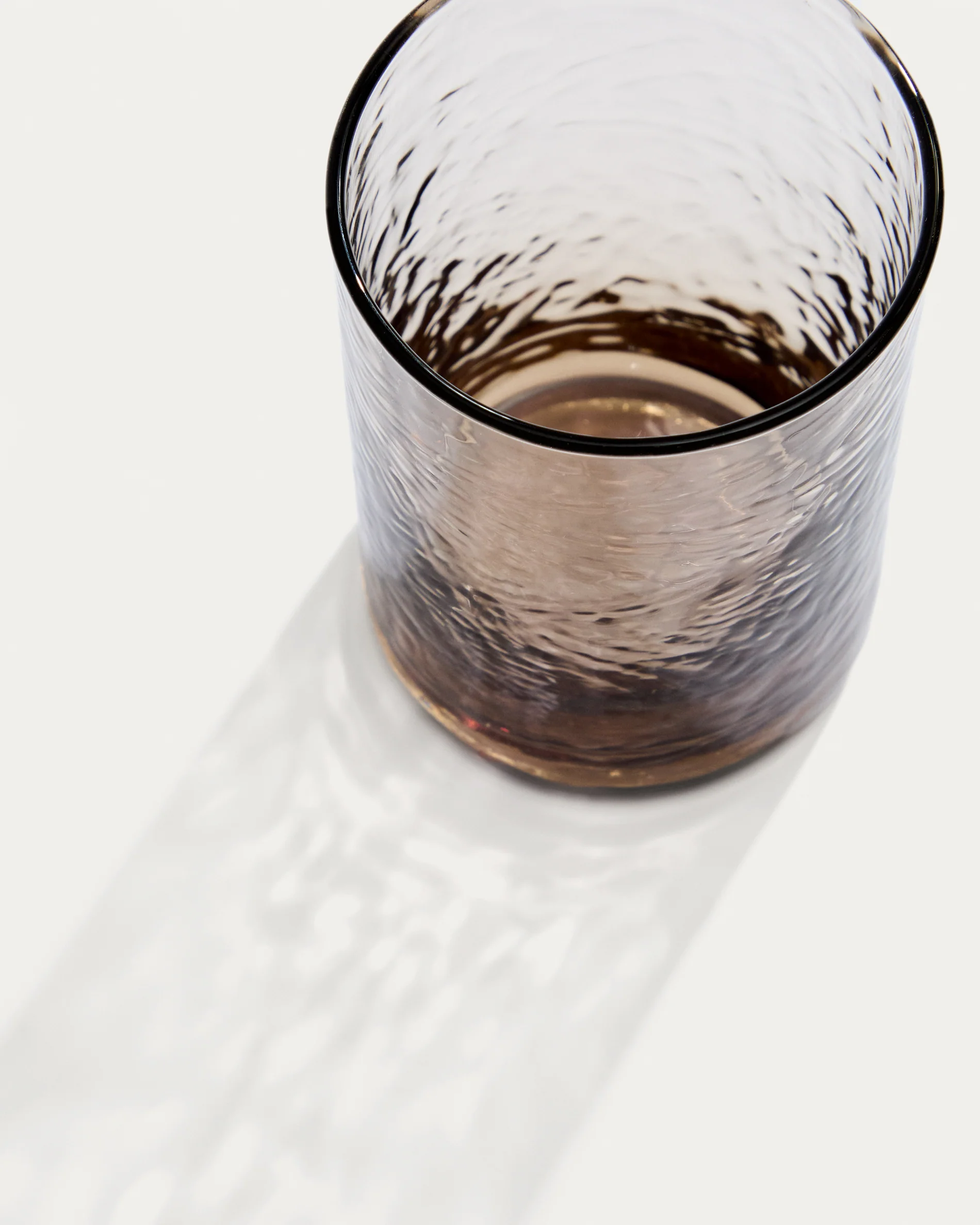 Obila cup made of brown recycled glass - Image 3