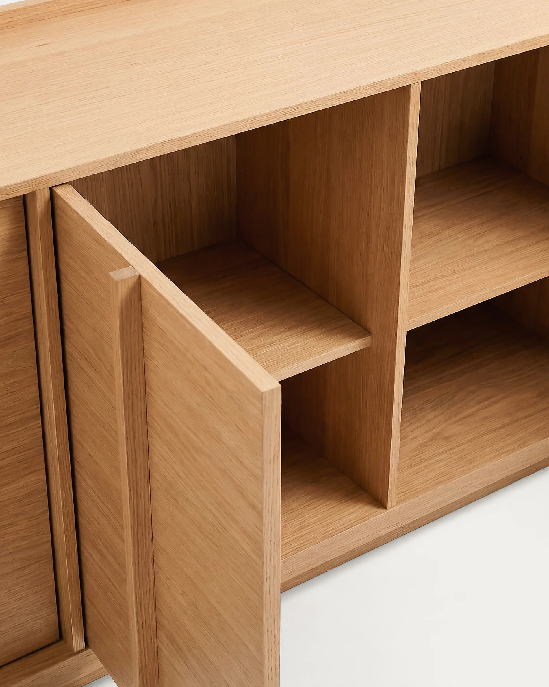 Onix sideboard with an oak veneer in a natural tone finish, 200 x 80 cm FSC Mix Credit - Image 3
