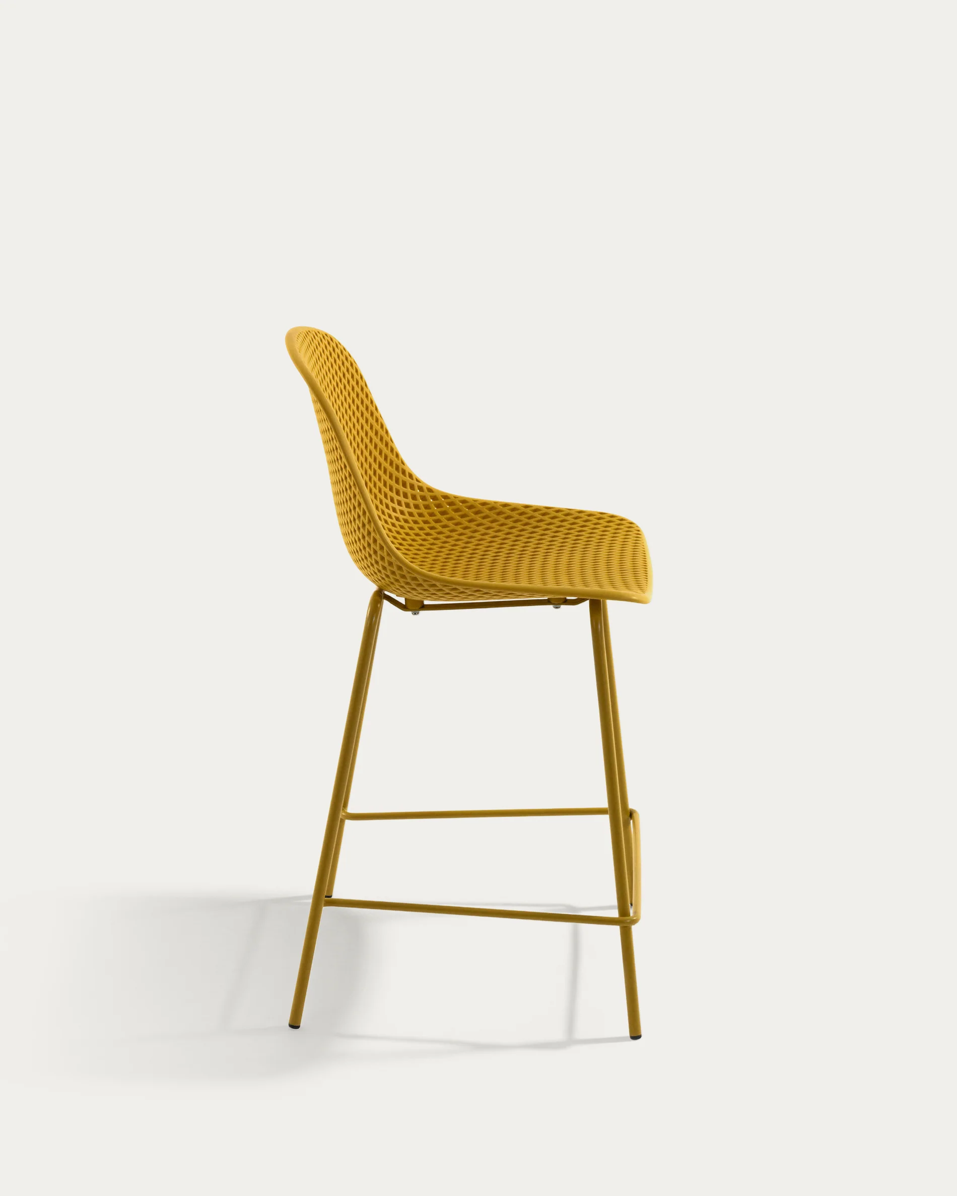 Quinby outdoor stool in yellow, height 65 cm - Image 3