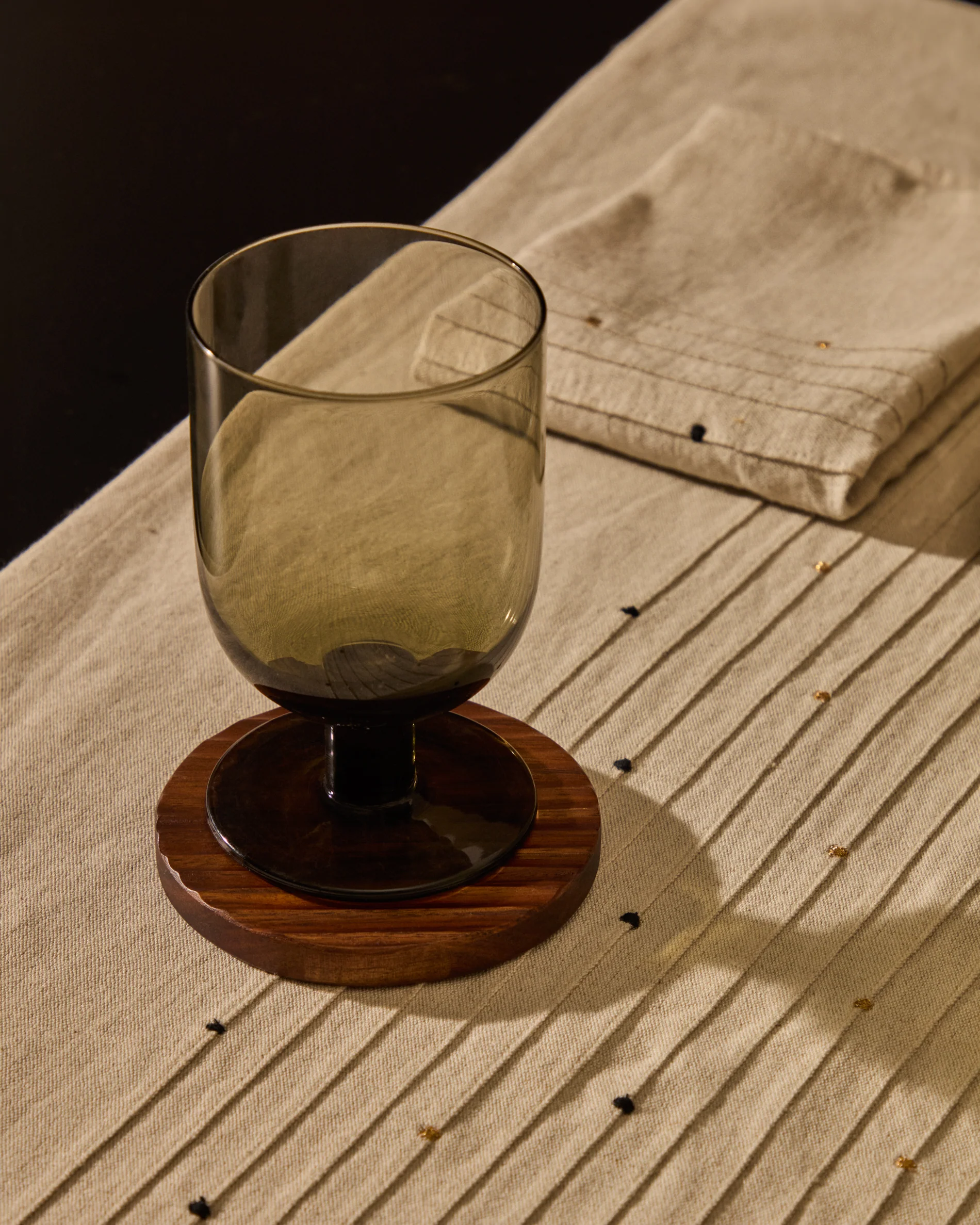 Sauky green wine glass, 32 cl - Image 4