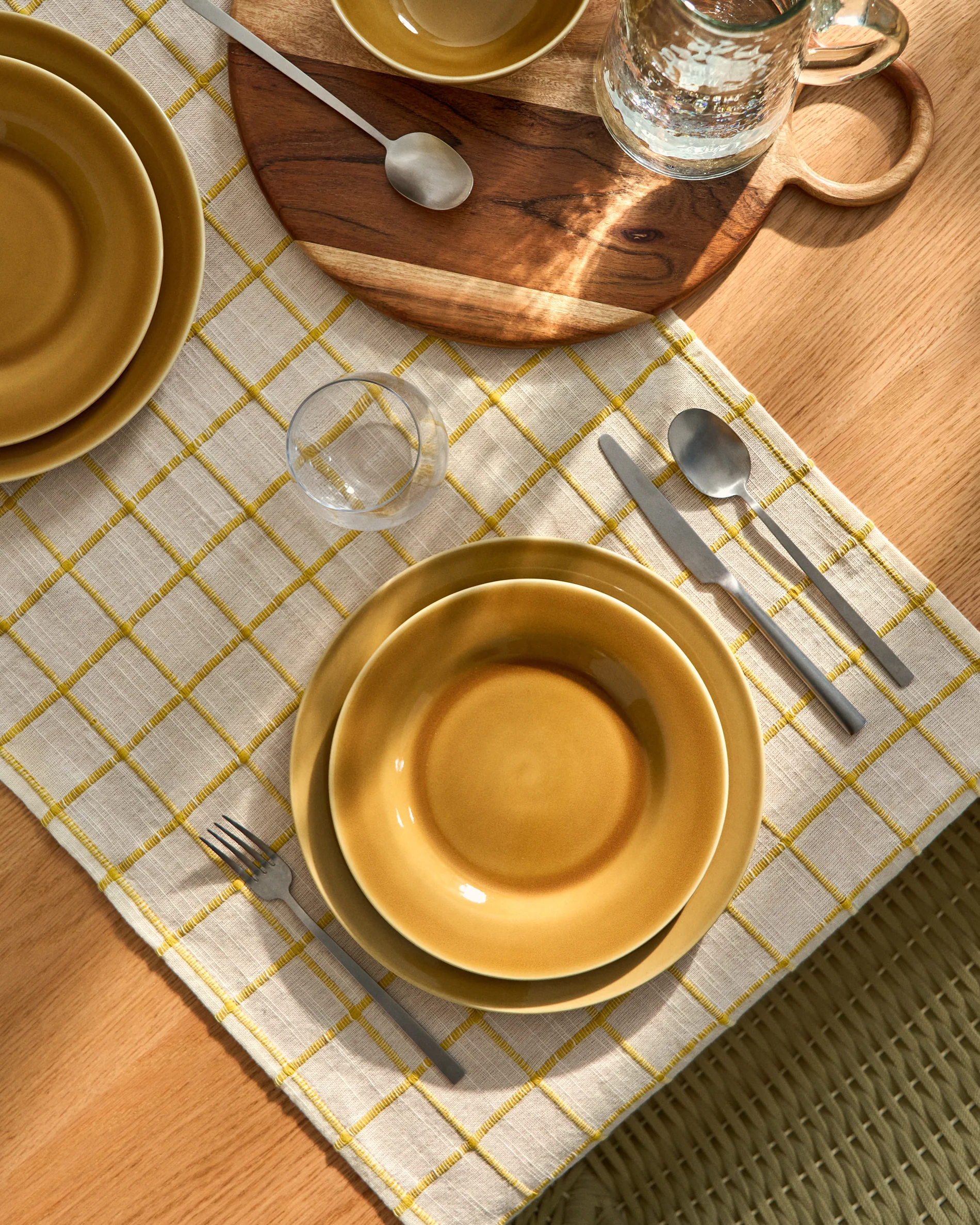Selune yellow ceramic plate - Image 7
