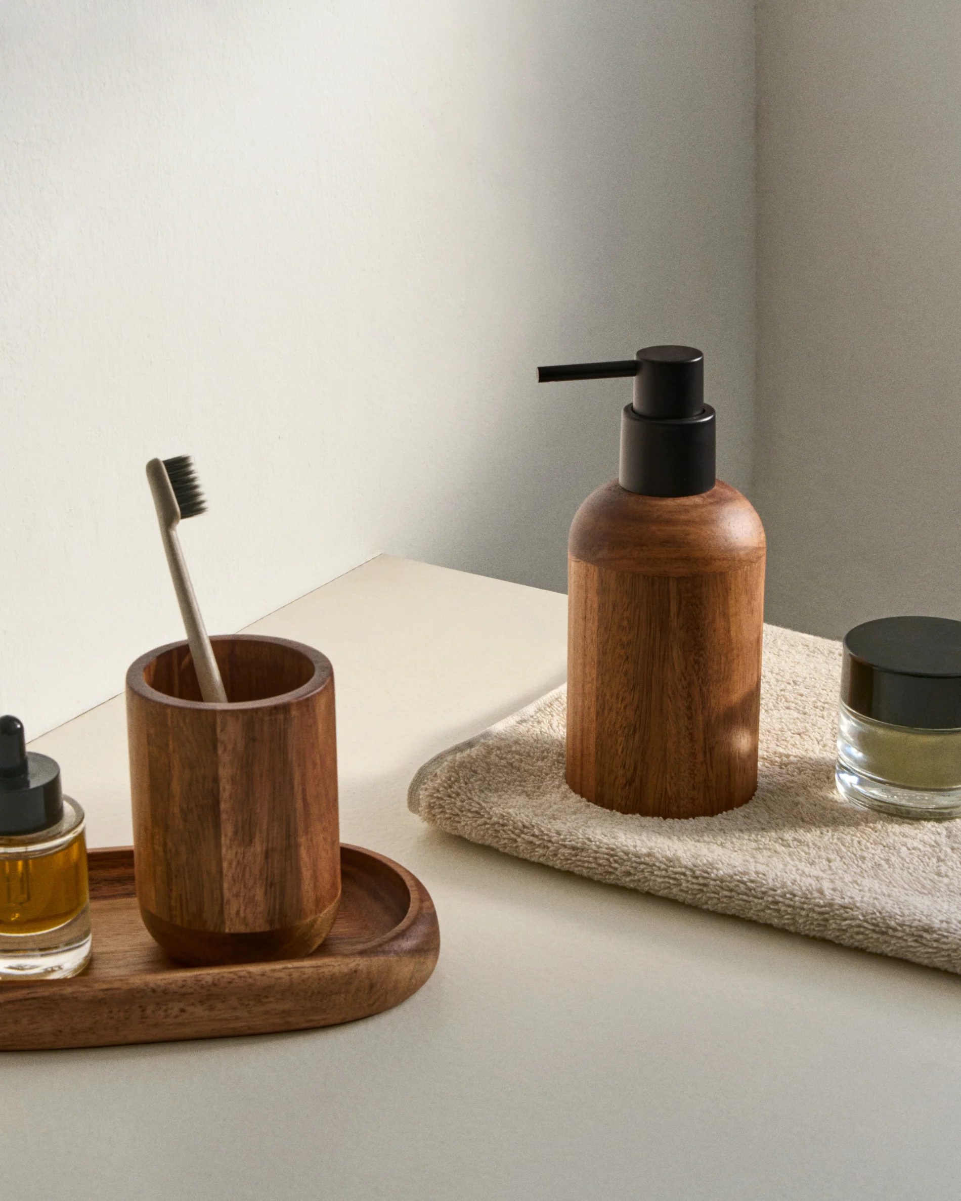 Senda Acacia Wood Soap Dispenser - Image 2