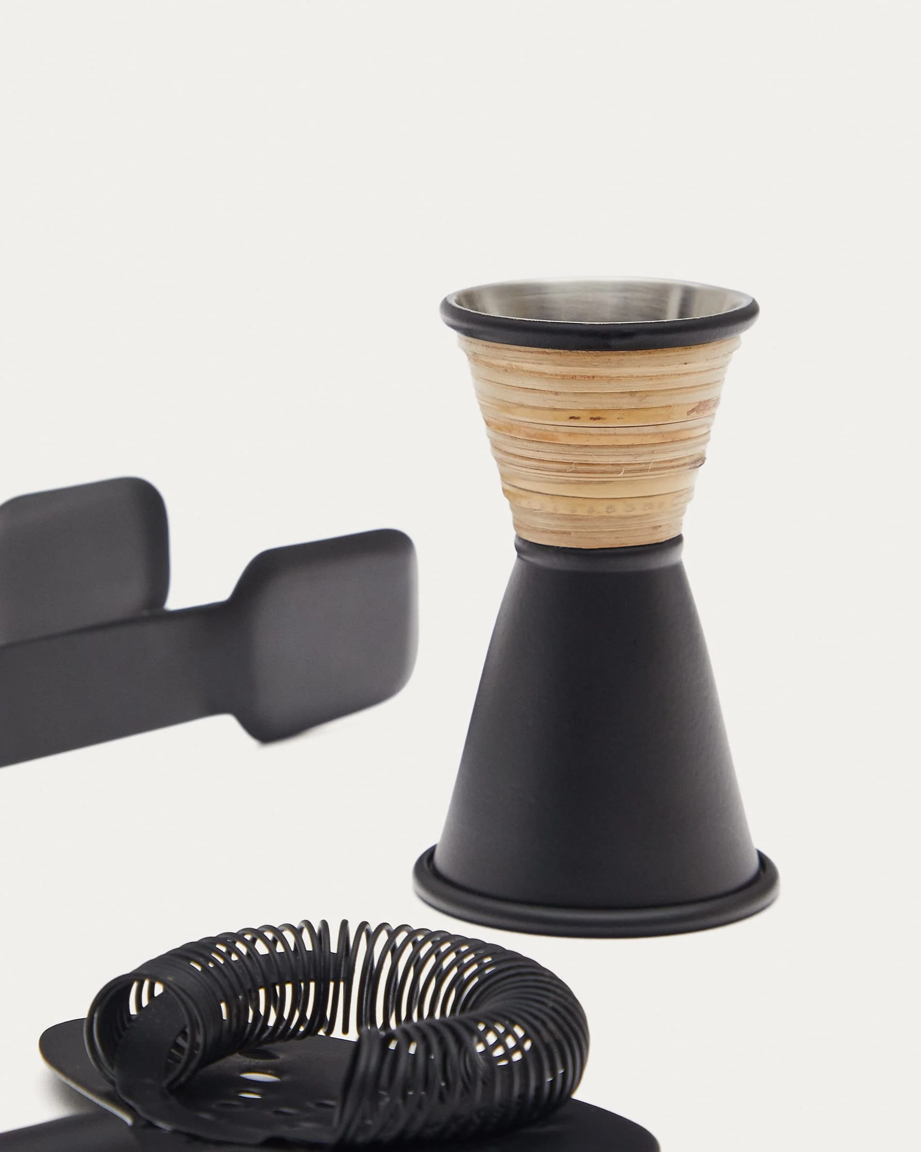 Shai set of black stainless steel and rattan cocktail utensils - Image 3