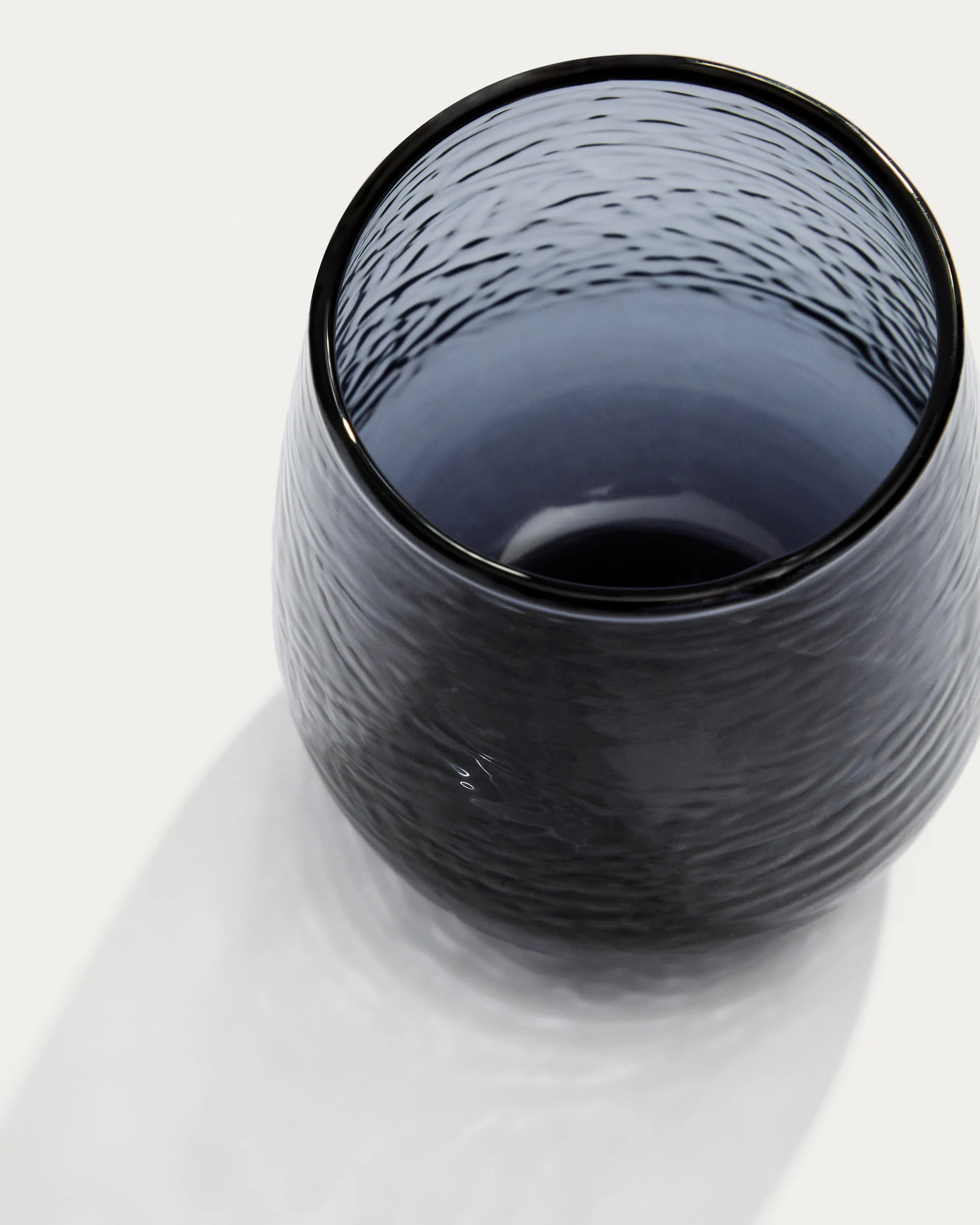 Sileia cup made of blue recycled glass - Image 3