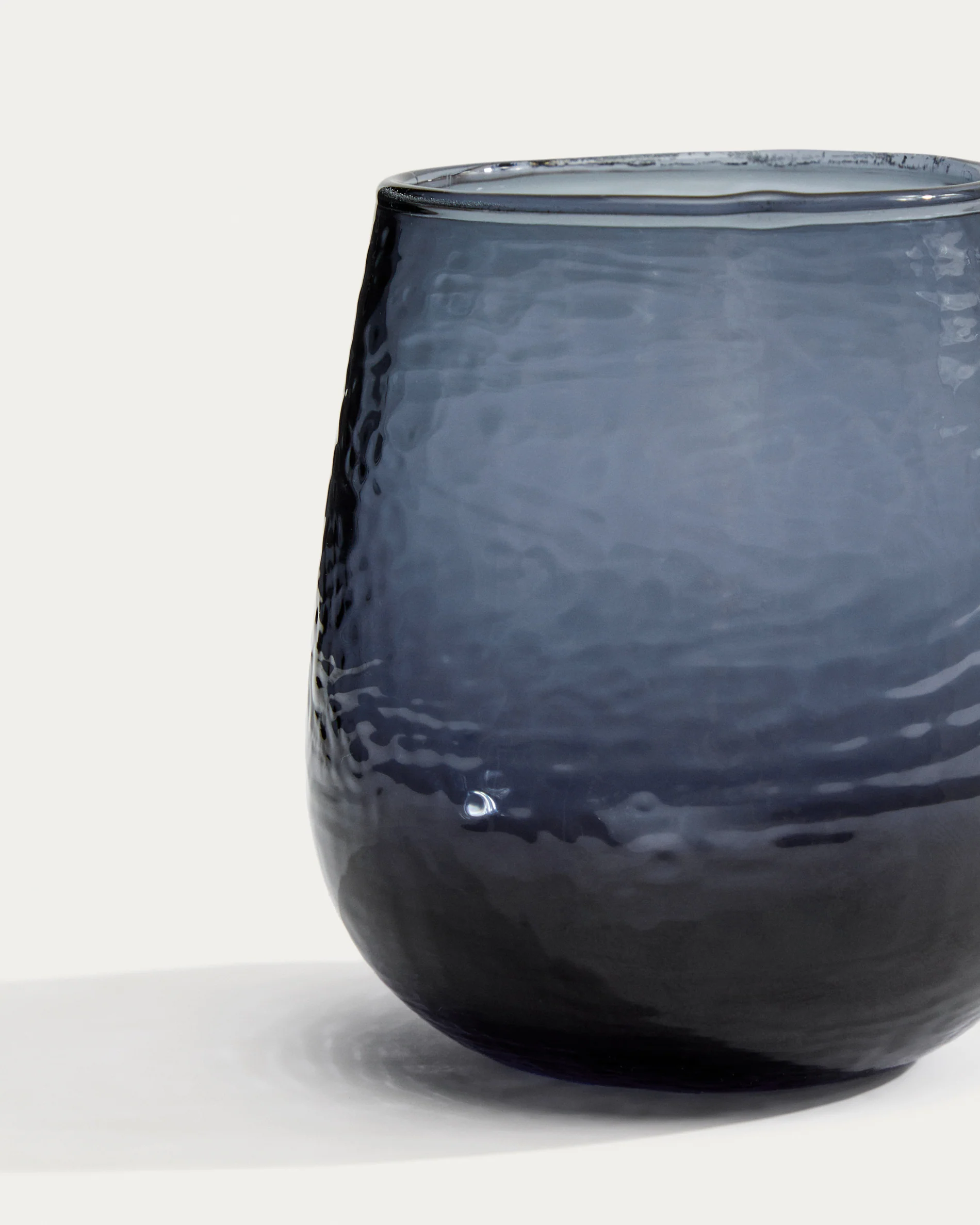 Sileia cup made of blue recycled glass - Image 5