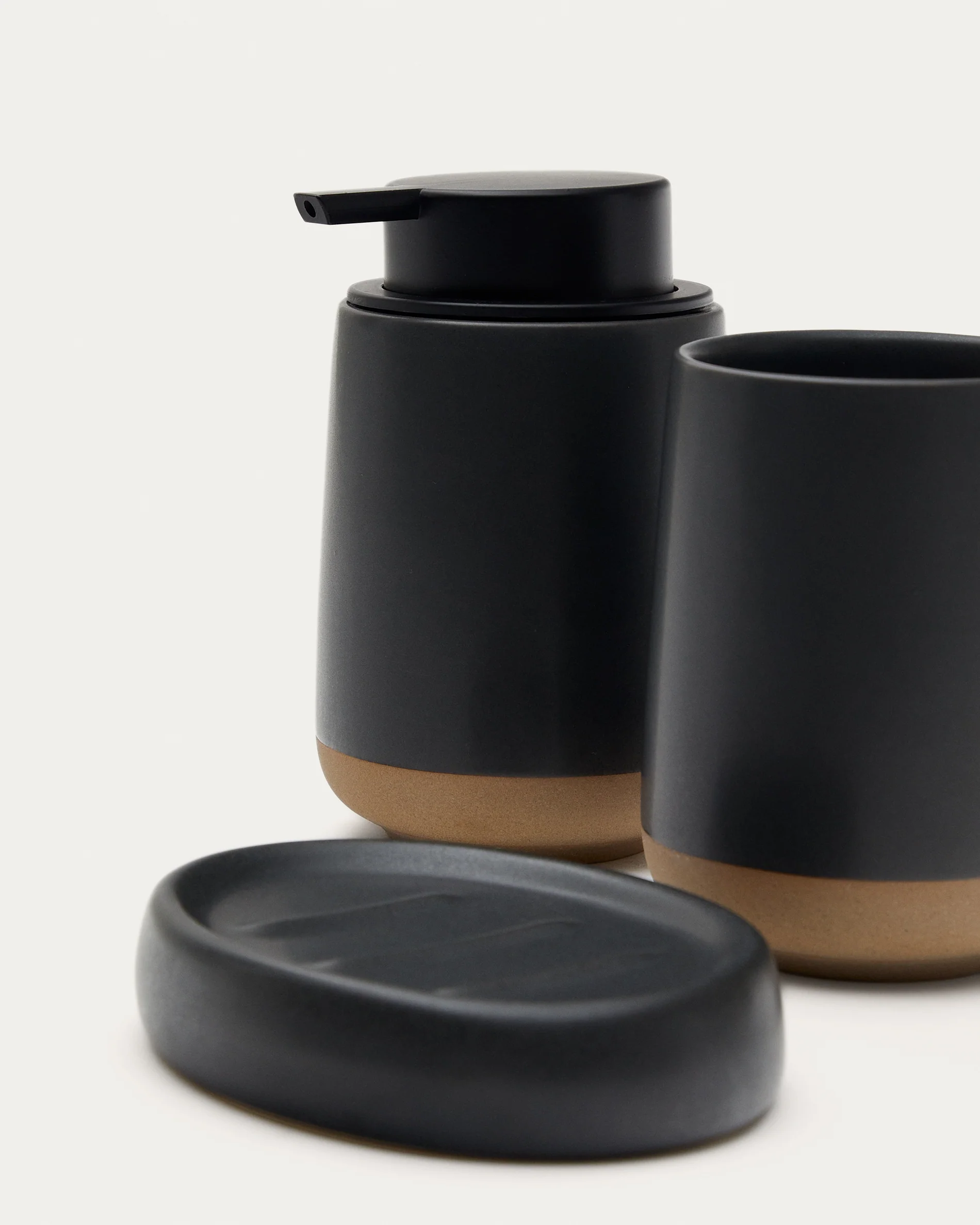 Silma Brown and Grey Stoneware Toothbrush Holder - Image 5