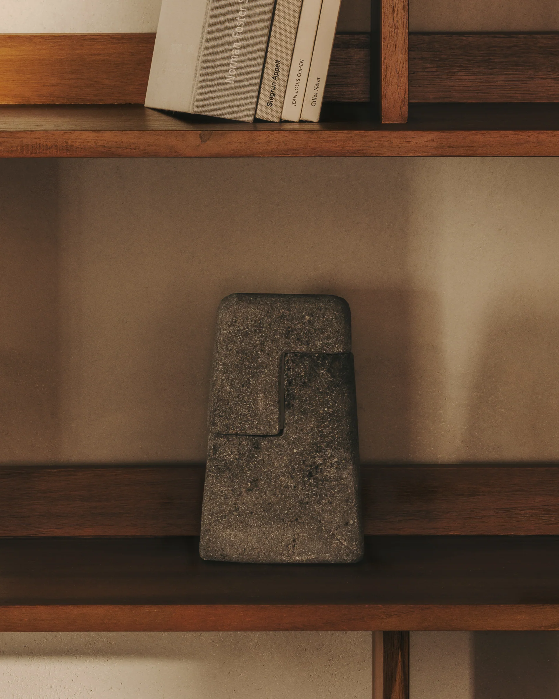Sipa stone sculpture with natural finish 20 cm - Image 2
