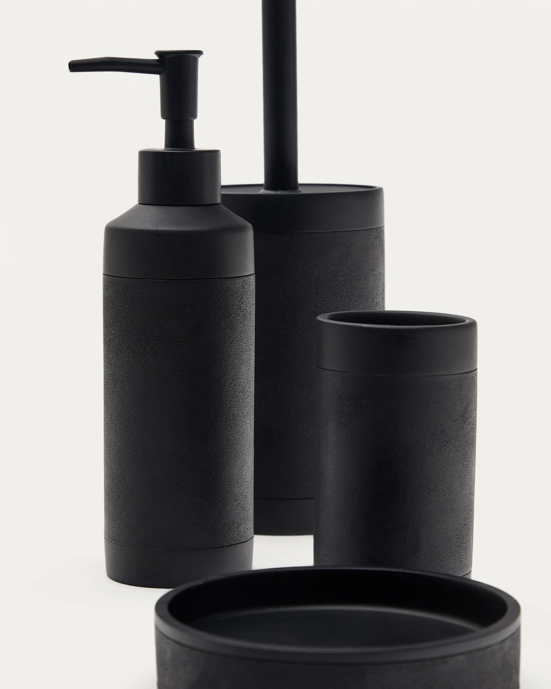 Sisel Black Polyresin Soap Dish - Image 4