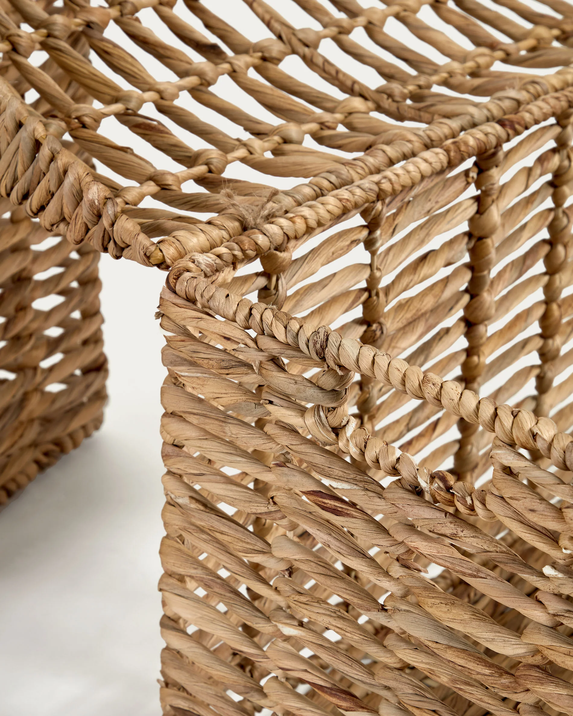 Xuliana set of 2 natural fibre trunks, with a natural finish - Image 3
