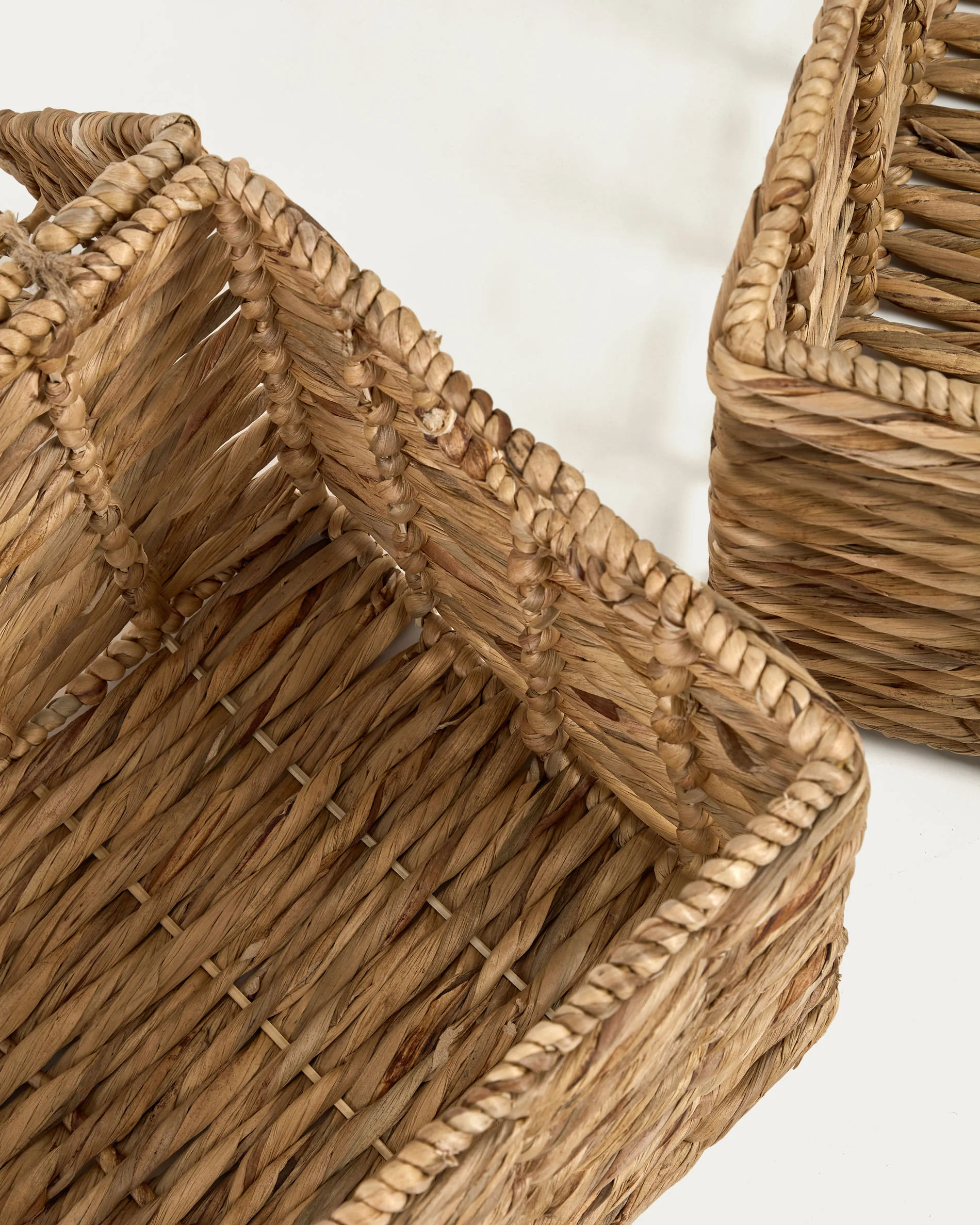 Xuliana set of 2 natural fibre trunks, with a natural finish - Image 4