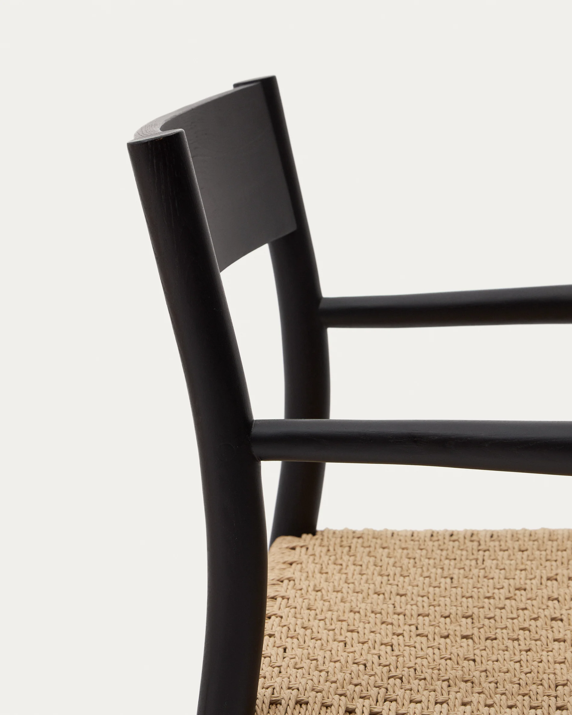 Yalia chair in solid oak with black finish and rope seat FSC 100% - Image 5